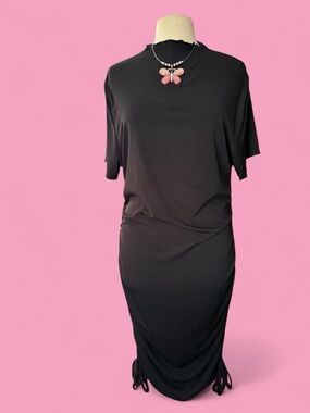 Shein-curve-plus Women's Black Dress